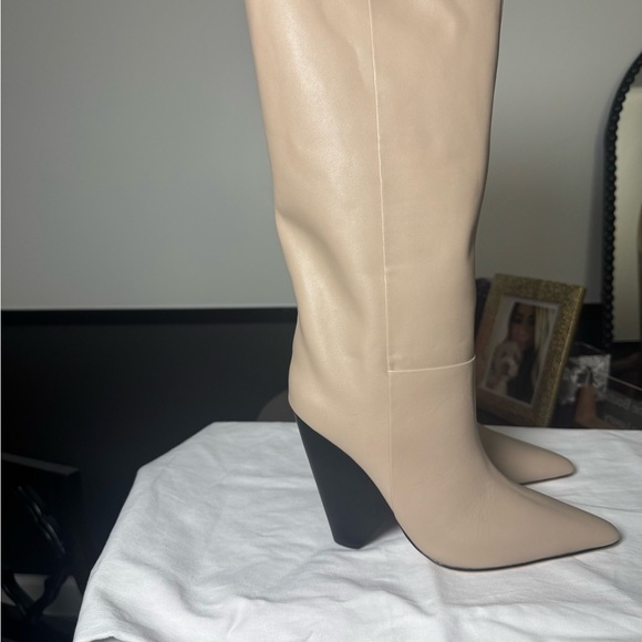 Elegant Beige Knee-High Boots - Picture 2 of 6